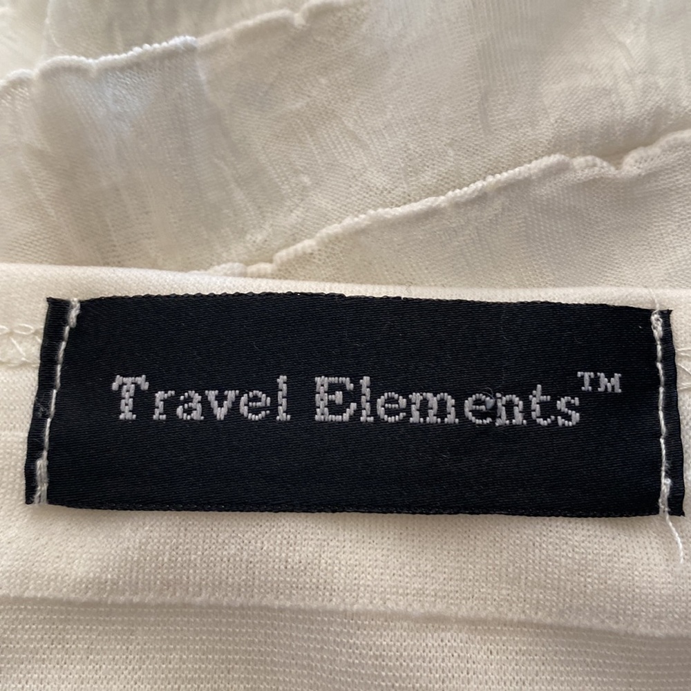 Travel Elements Ruffle Top - Picture 3 of 4